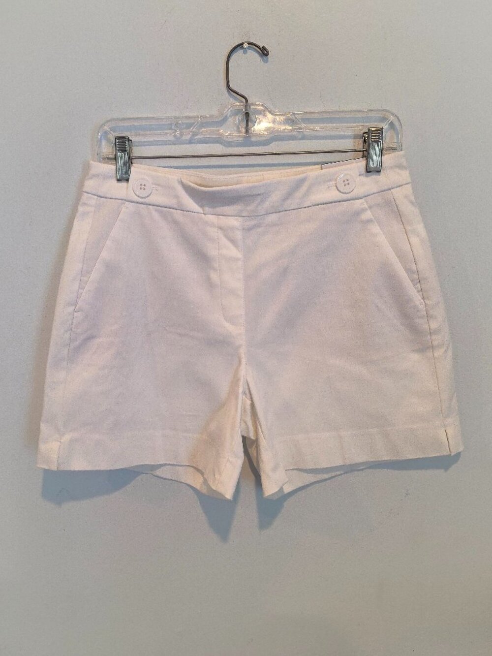 WHBM Outlet 5" Shorts, Size 6, NWT